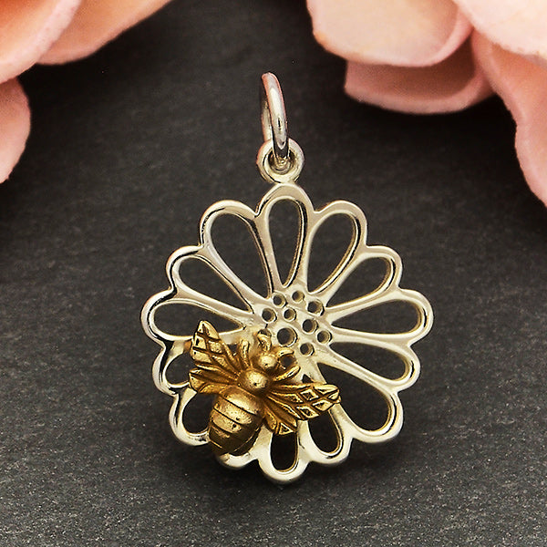 Sterling Silver Daisy Charm with Bronze Bee 21x15mm - 1pc