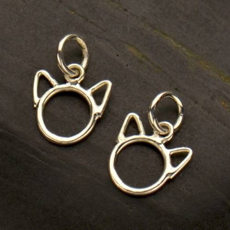 Sterling Silver Small Cat Face Charm 14x10mm - 1pc